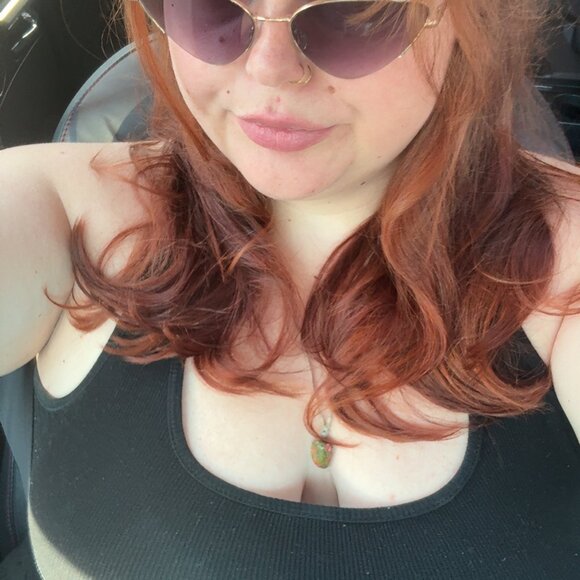 Meet your Posher, Emie - Picture 7 of 10